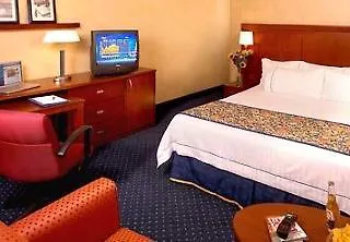 Courtyard By Marriott Memphis Airport Ξενοδοχείο