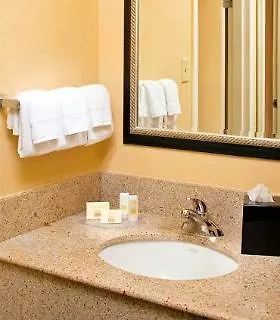 Courtyard By Marriott Memphis Airport Ξενοδοχείο 3*,  Ηνωμένες Πολιτείες της Αμερικής