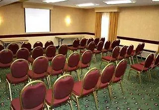 מלון Courtyard By Marriott Memphis Airport