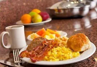 מלון Courtyard By Marriott Memphis Airport
